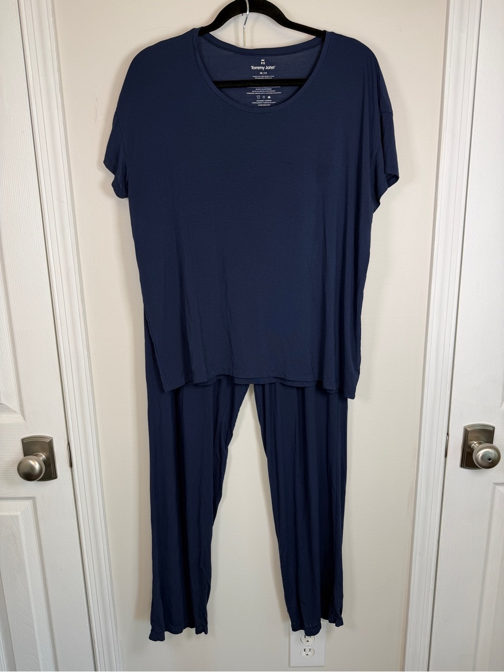 Tommy John Second Skin Women’s Pajama Set M Navy Blue Modal Stretch Tee & Pants